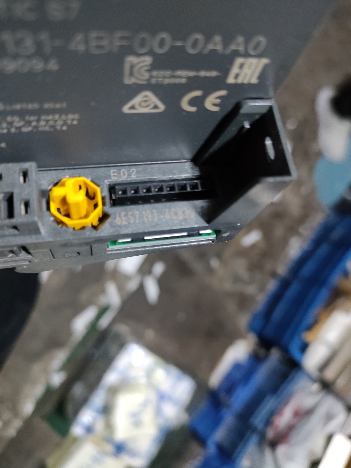 1P Siemens 6ES7 131-4BF00-0AA0 ET200S 8DI Accept counteroffer