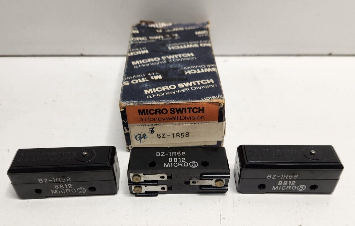 LOT OF 3 NEW OLD STOCK! MICRO-SWITCH 15A 480V PIN PLUNGER LIMIT SWITCHES BZ-1R58
