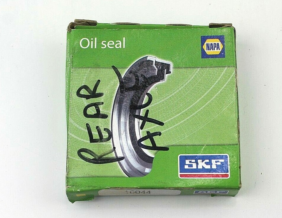 CR Services Chicago Rawhide Oil Seal 16044