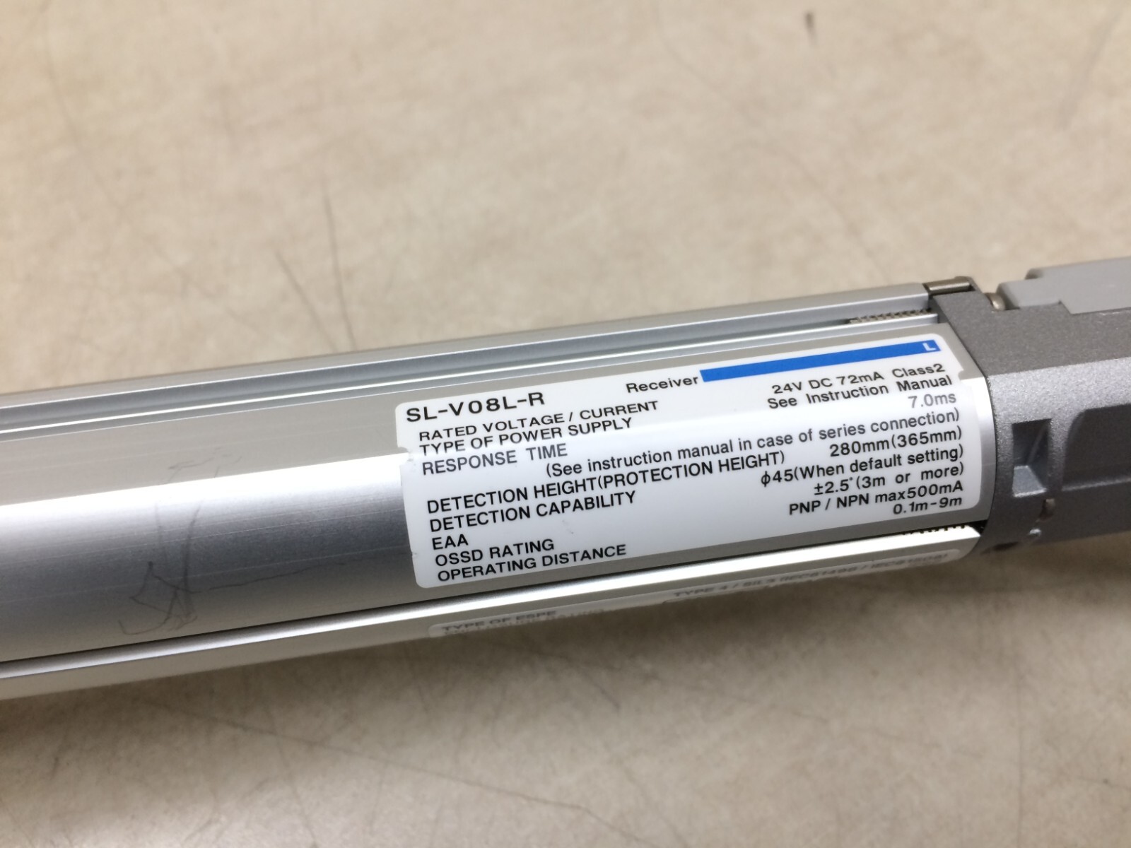 Keyence SL-V08L Safety Light Curtain Transmitter & Receiver SL-V08L-T SL-V08L-R