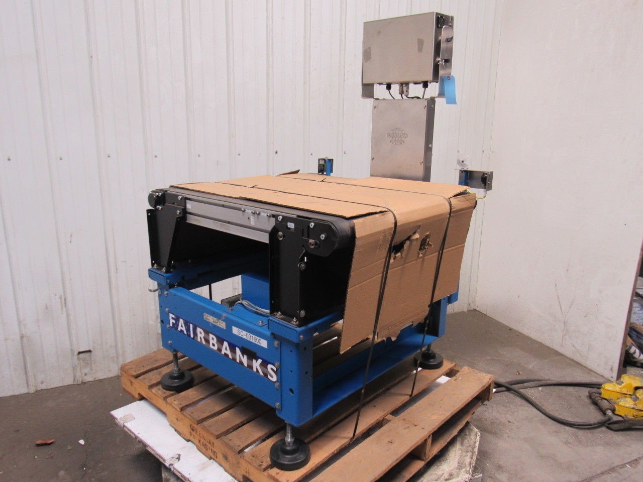 Fairbanks IM6000 Package Scales in Motion 30″x36″ 100Lb Capacity 115/230V 1Ph