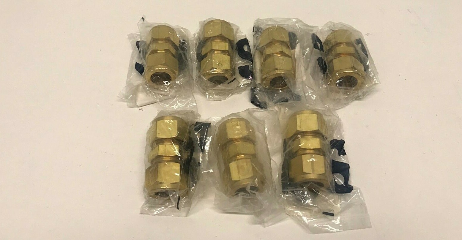 LOT OF (5) NEW! SSP 1/2″ TUBE OD X 1/2″ FEMALE NPT BRASS FEMALE ELBOWS IBD8FE8