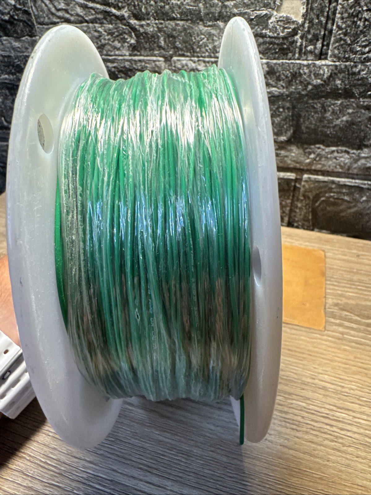 ALPHA WIRE 3050 1000 FT Green 24AWG 24 AWG .40 MM 7/32 PVC SPOOL 3050-GR001 Hook