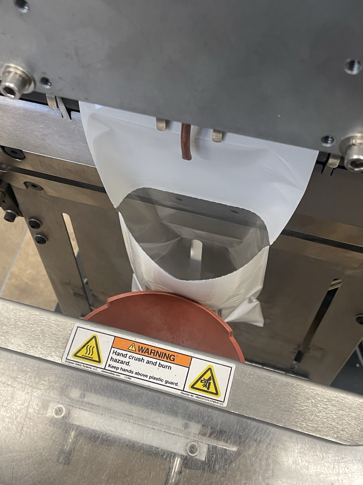 Automated Packaging Systems | AutoBag AB-180 OneStep Bagger System