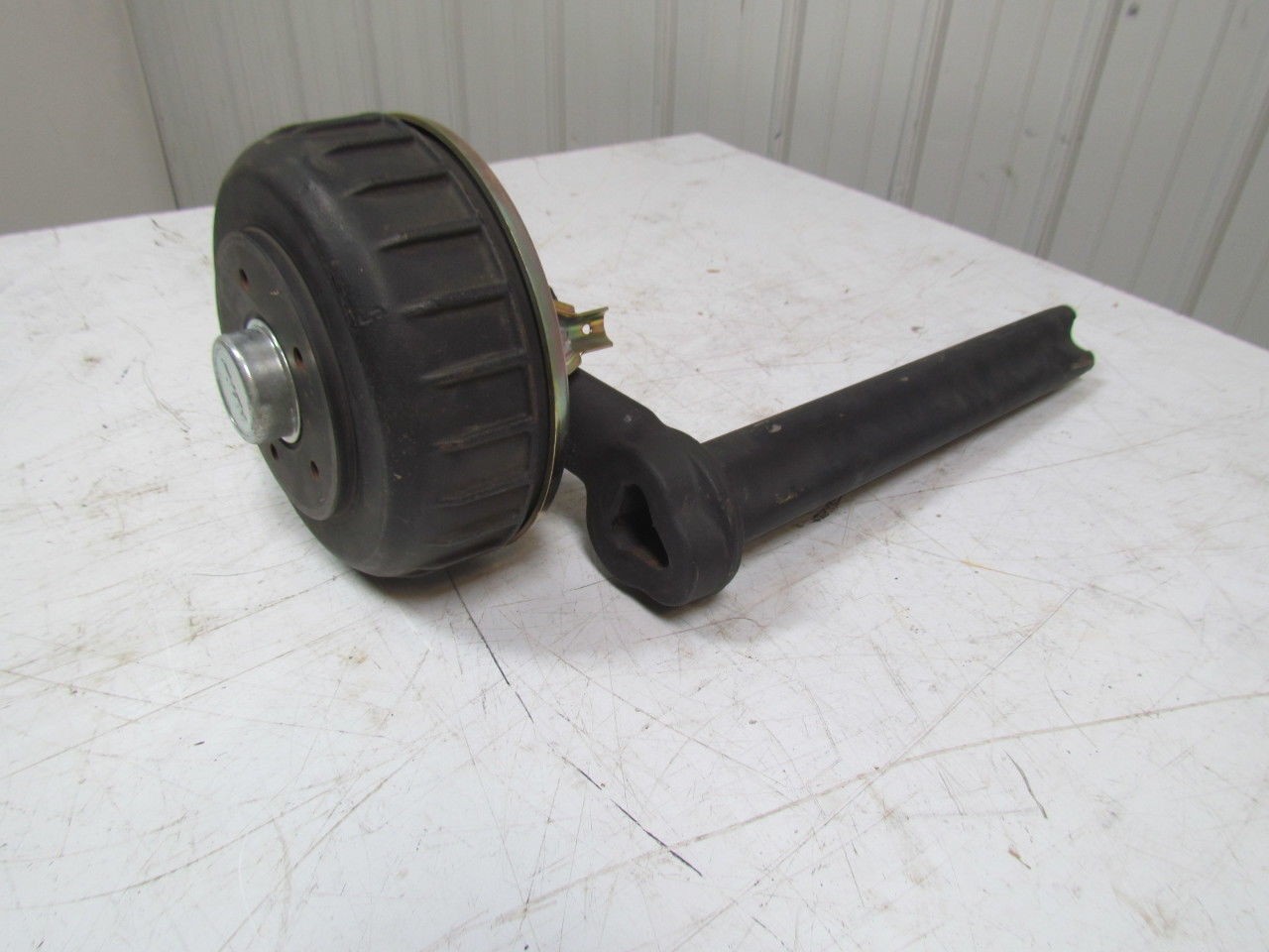 Alko Kober Rubber Torsion Trailer Stub Axle 5″ on 4.5″Bolt Circle 10″ Hub