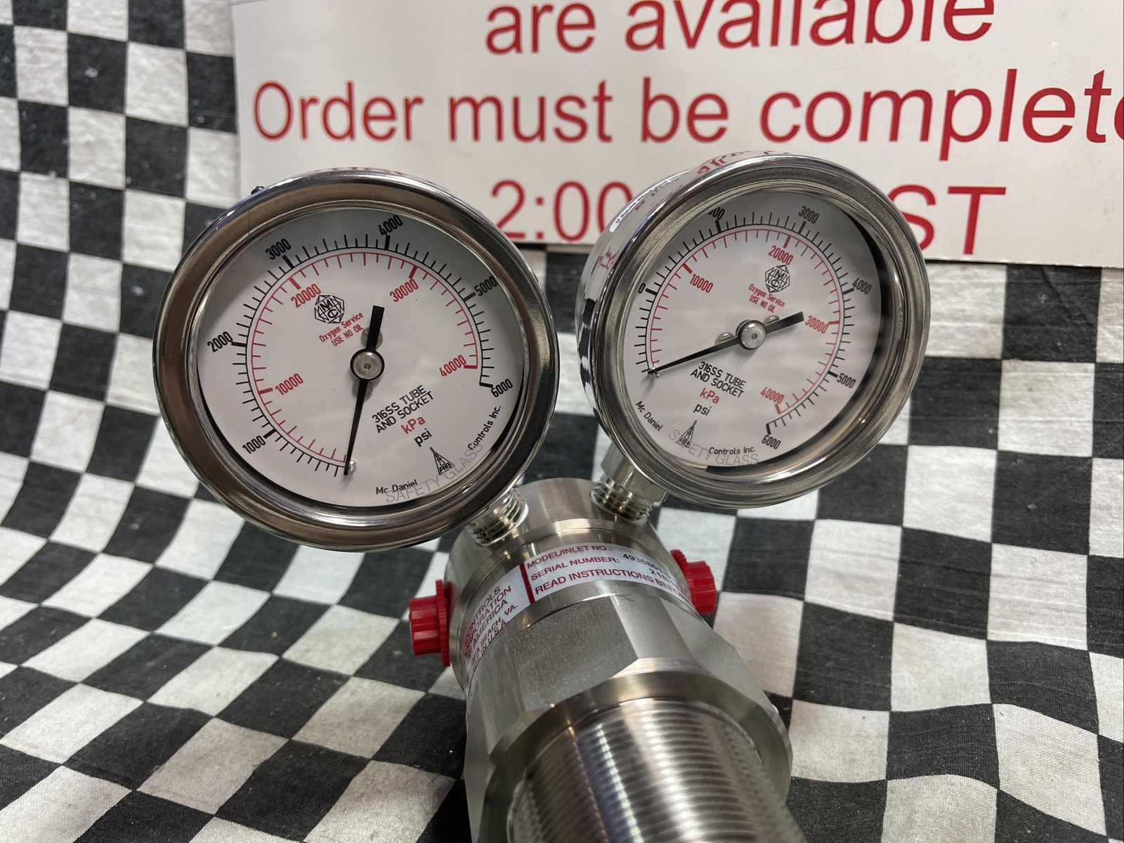 CONCOA 4936801-01-000, REGULATOR WITH GAUGE 6000 PSI, 49368010100, SHIPSAMEDAY,