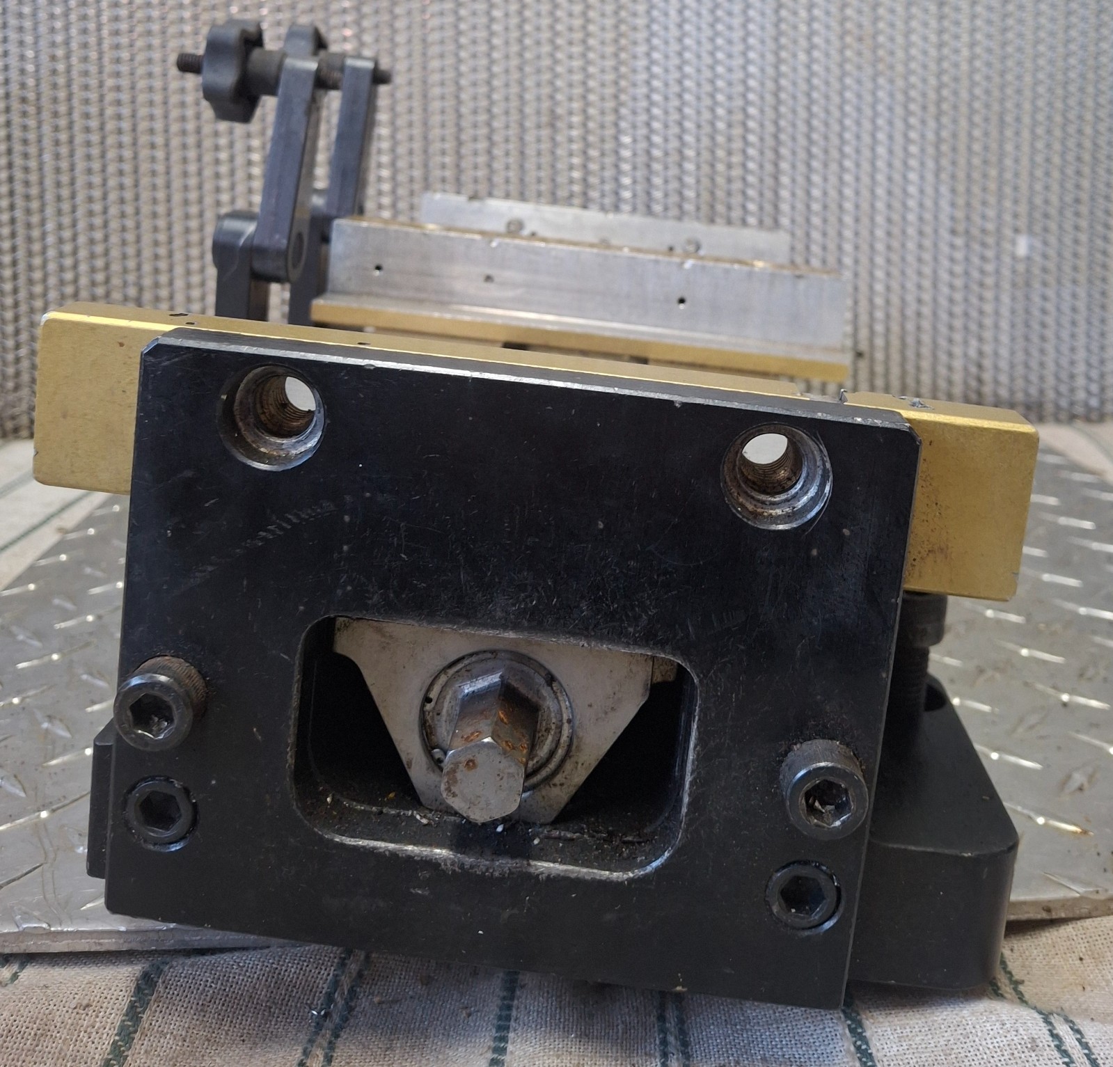 Jergens Bock Brand Quick Change Workholding Device TV6 20.5 x 5 x 9.75″