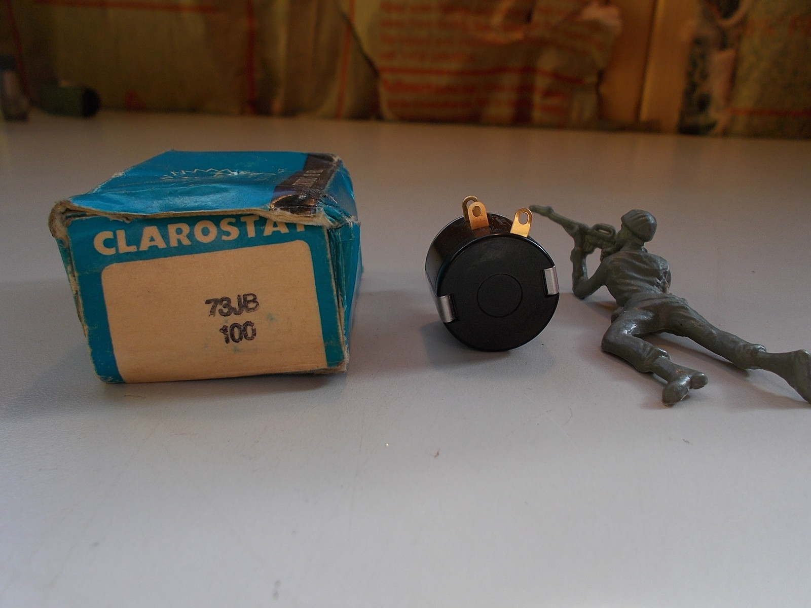 NEW Clarostat 73JB 100 Potentiometer *FREE SHIPPING*