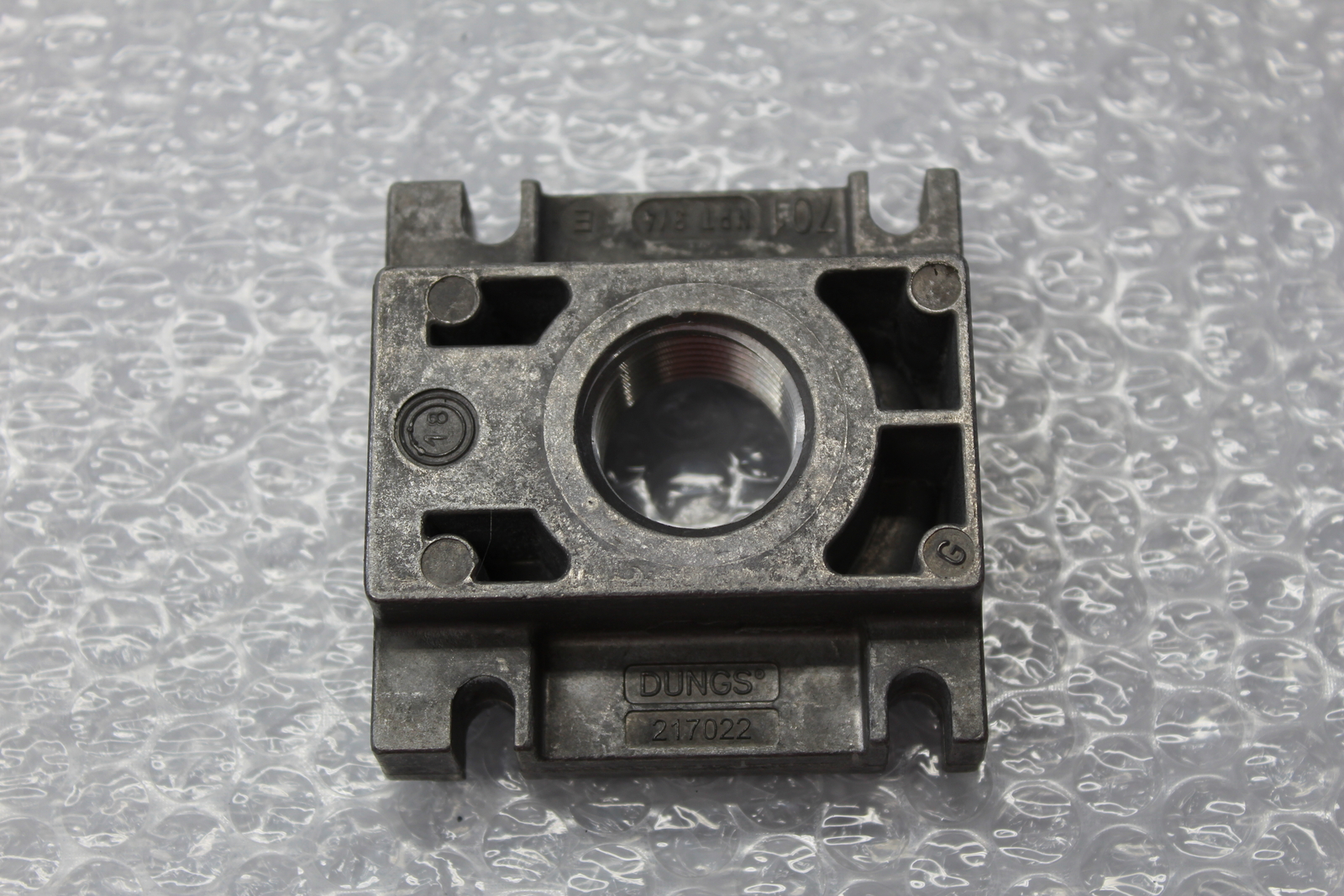 DUNGS 217022 3/4NPT FLANGE NSNP