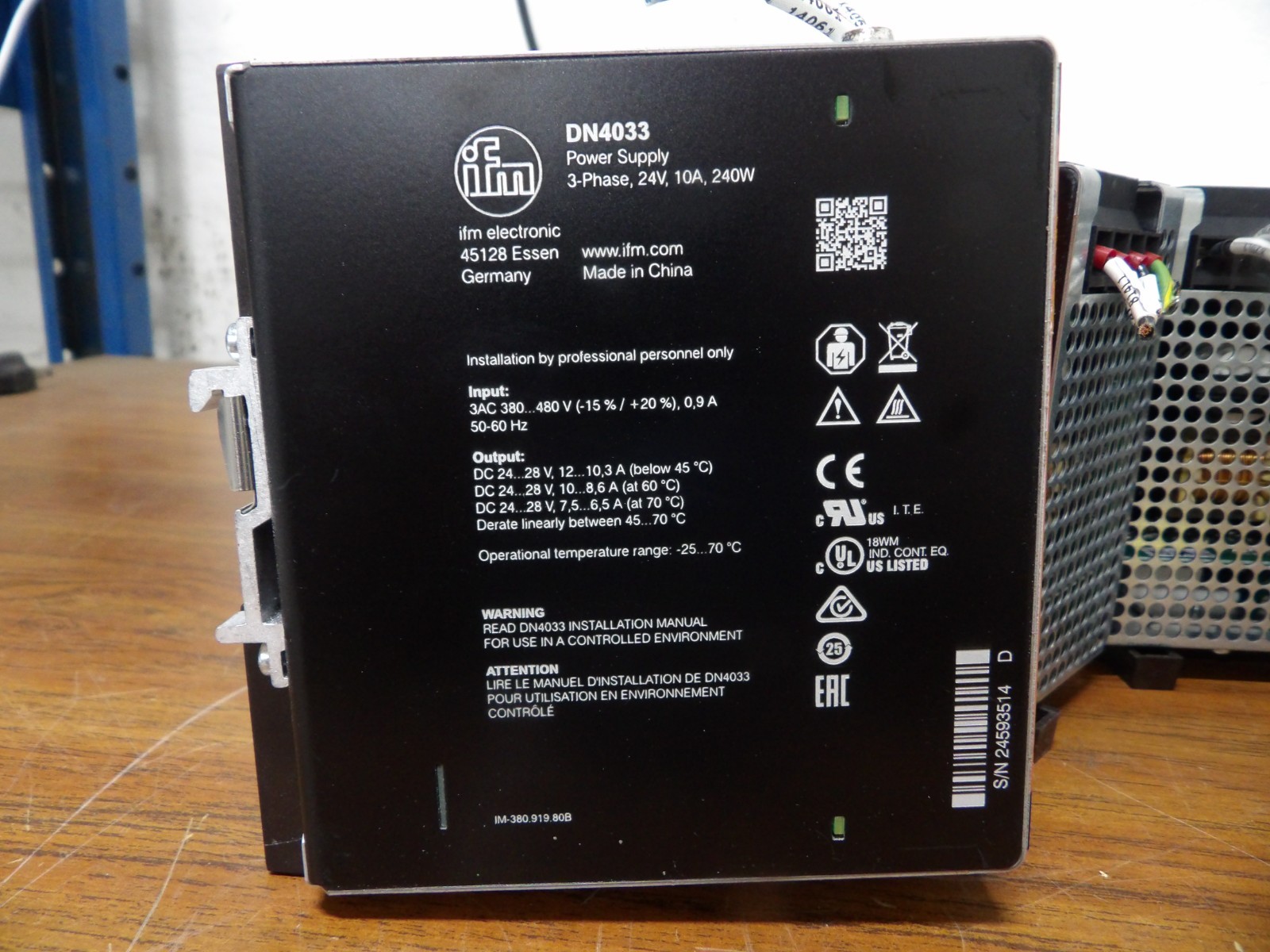 IFM ELECTRONIC POWER SUPPLY DN4033