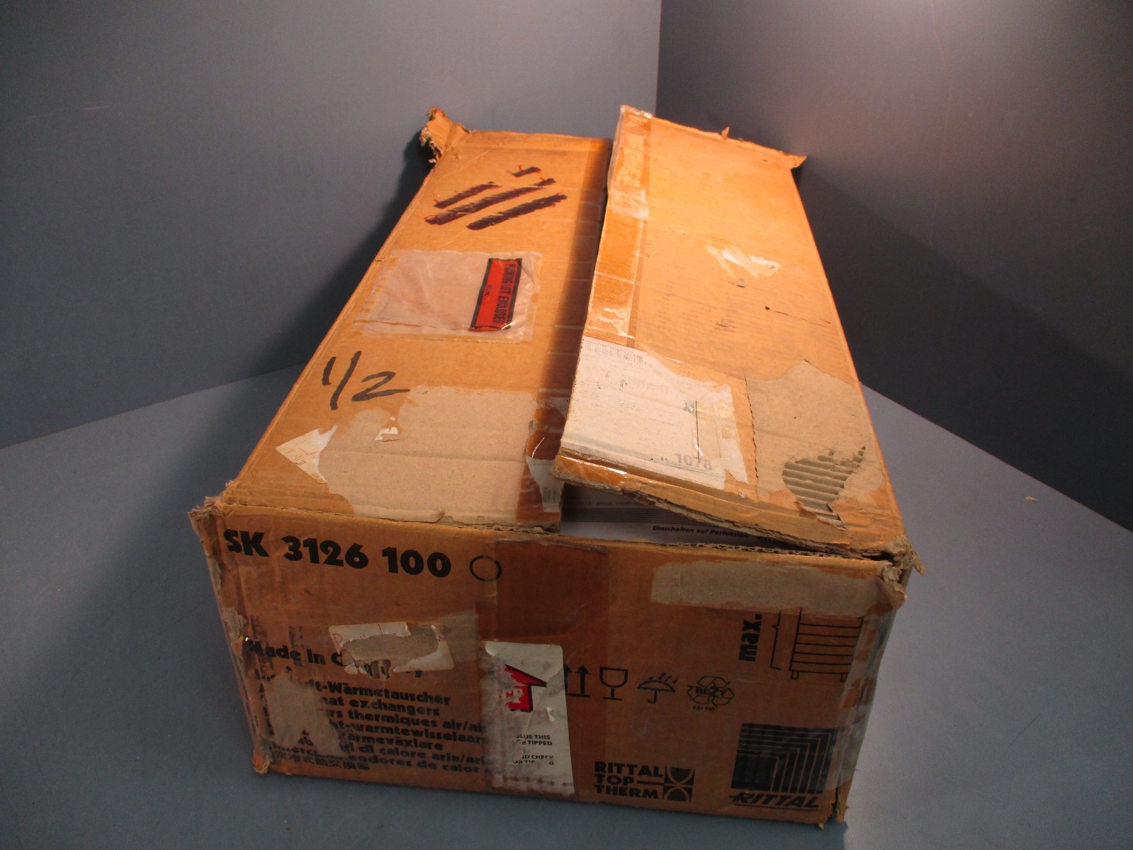 Rittal Top Therm SK3126.100 Air Heat Exchanger 230V, 50/60Hz IP54 50/60W