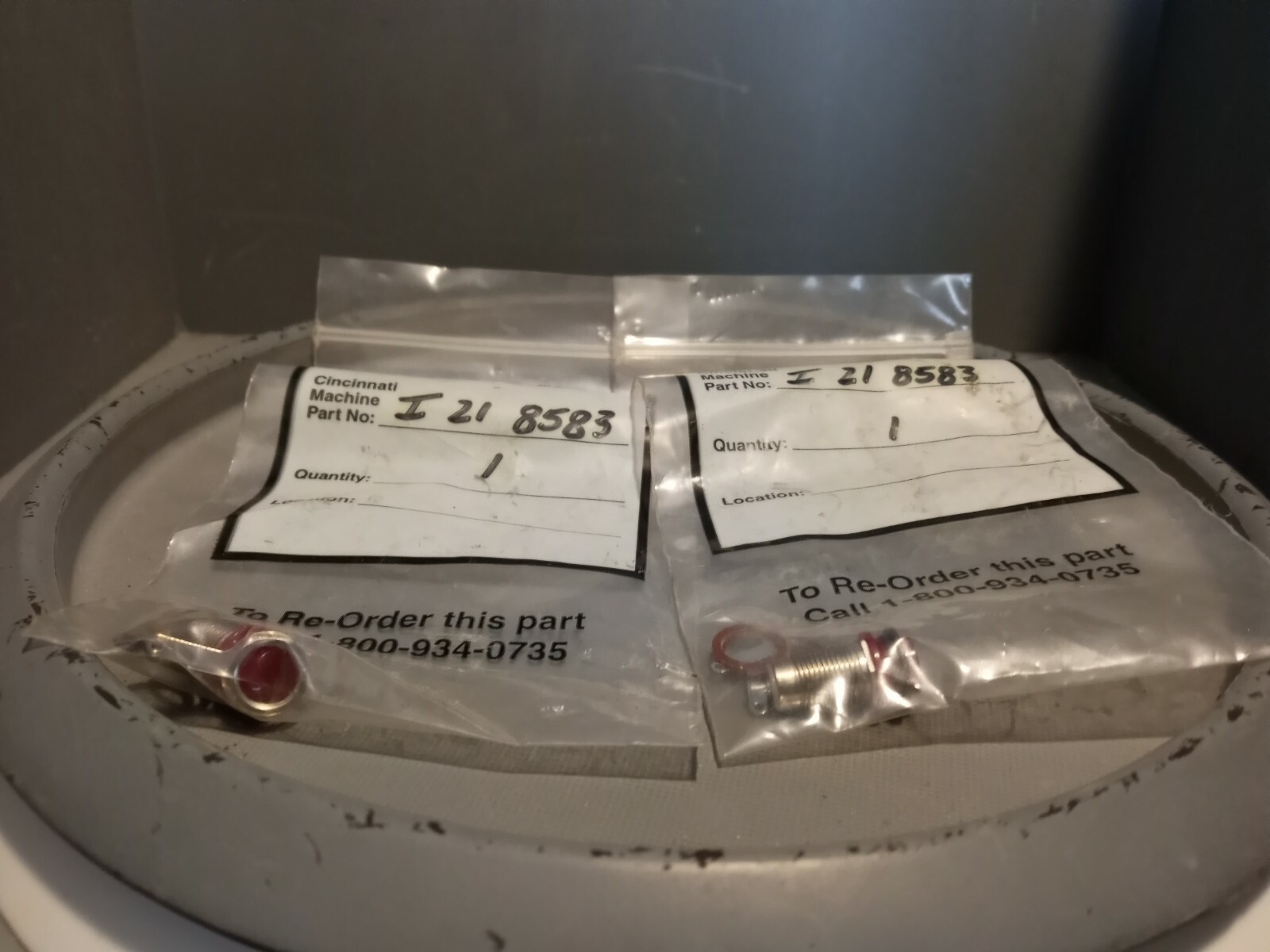 Lot of 2 Cincinnati Machine Red Indicator Light, I 21 8583
