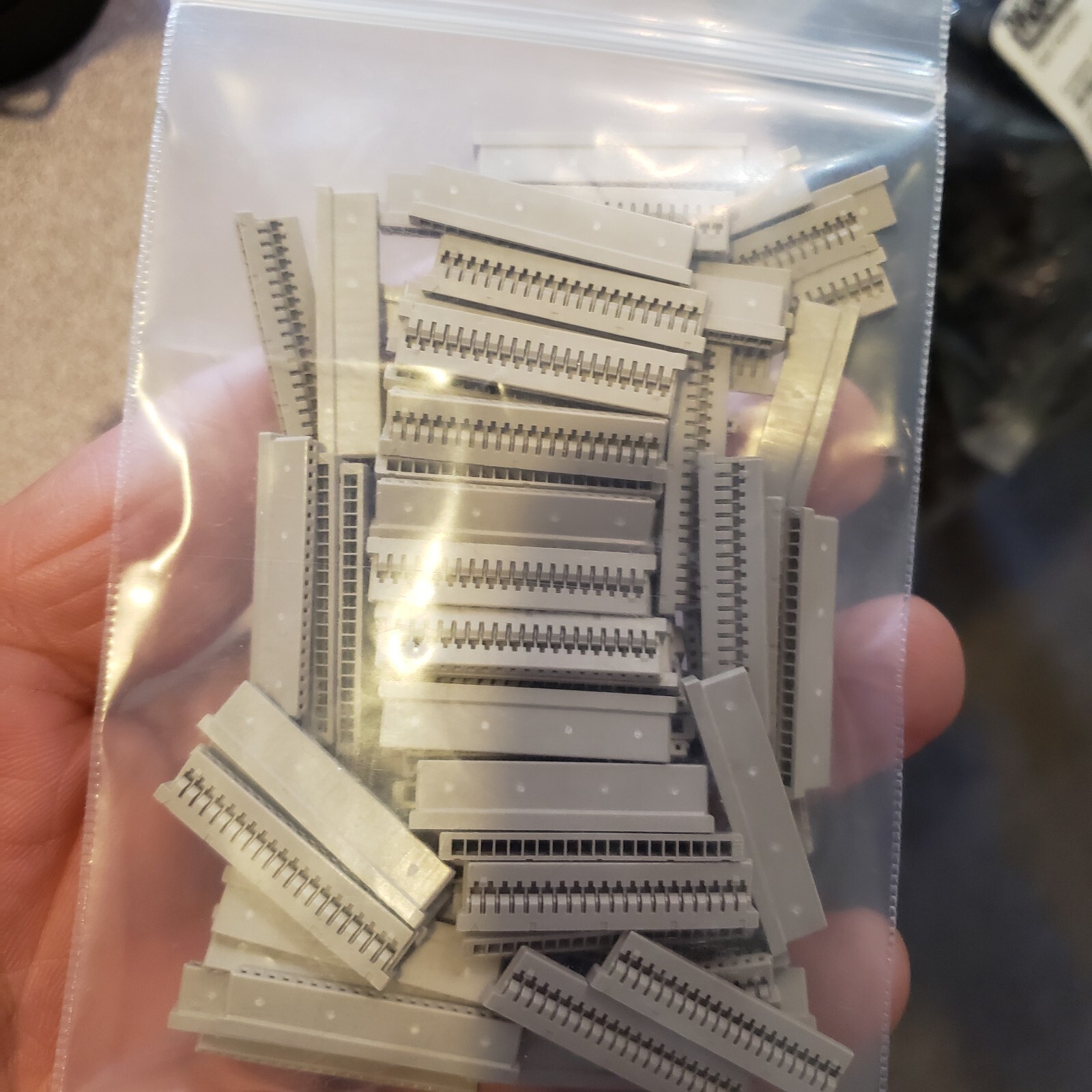 NEW LOT of 90 AMP Hirose 20-pin pos Connector Receptacle 1.25mm # DF14-20s-1.25C