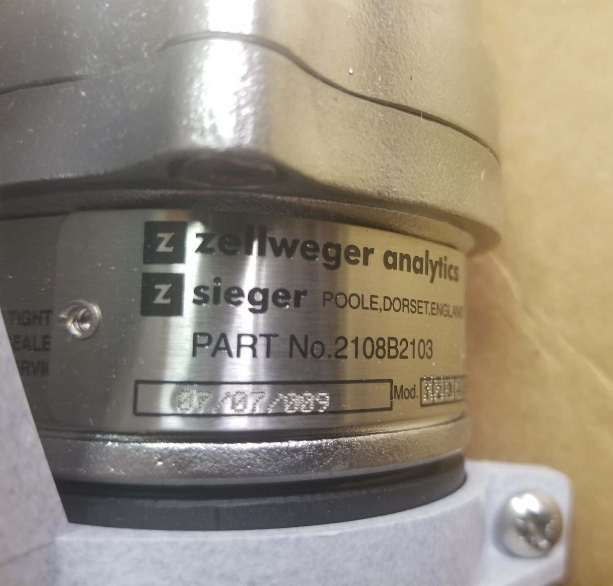 New Open Box Zellweger Analytics Searchpoint Optima Plug 2108N4111 52099WVS