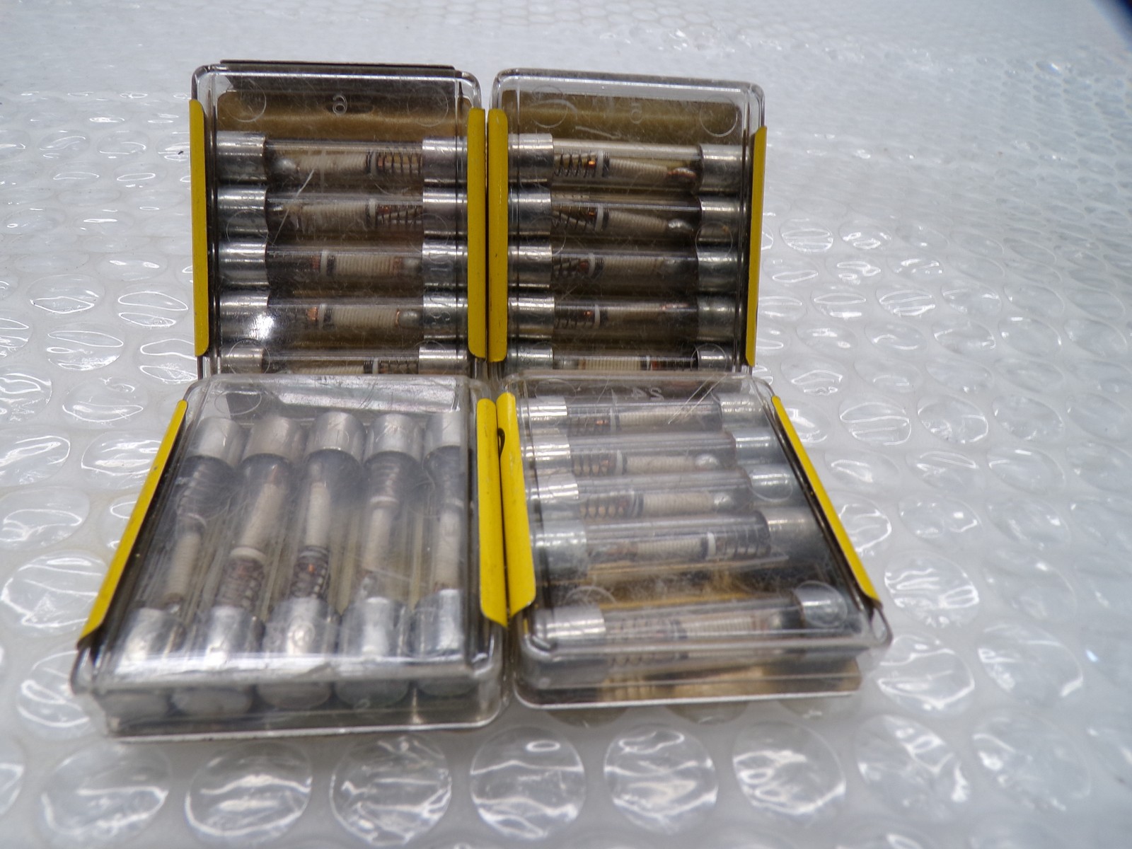 BUSSMANN MDL-3/8 FUSE LOT OF 4 PKG OF 5 NSMP