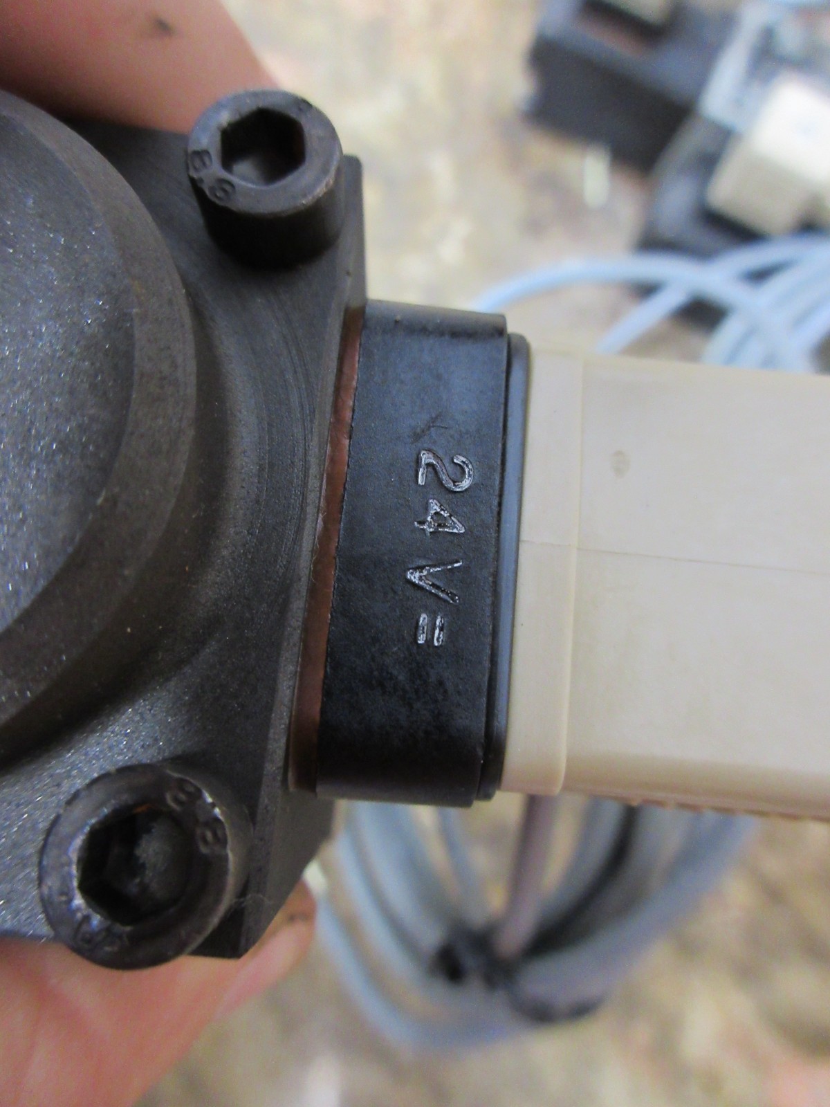 WANDFLUH-HYDRAULIK SOLENOID VALVE AM4Z60A LOT OF 3 PIECES