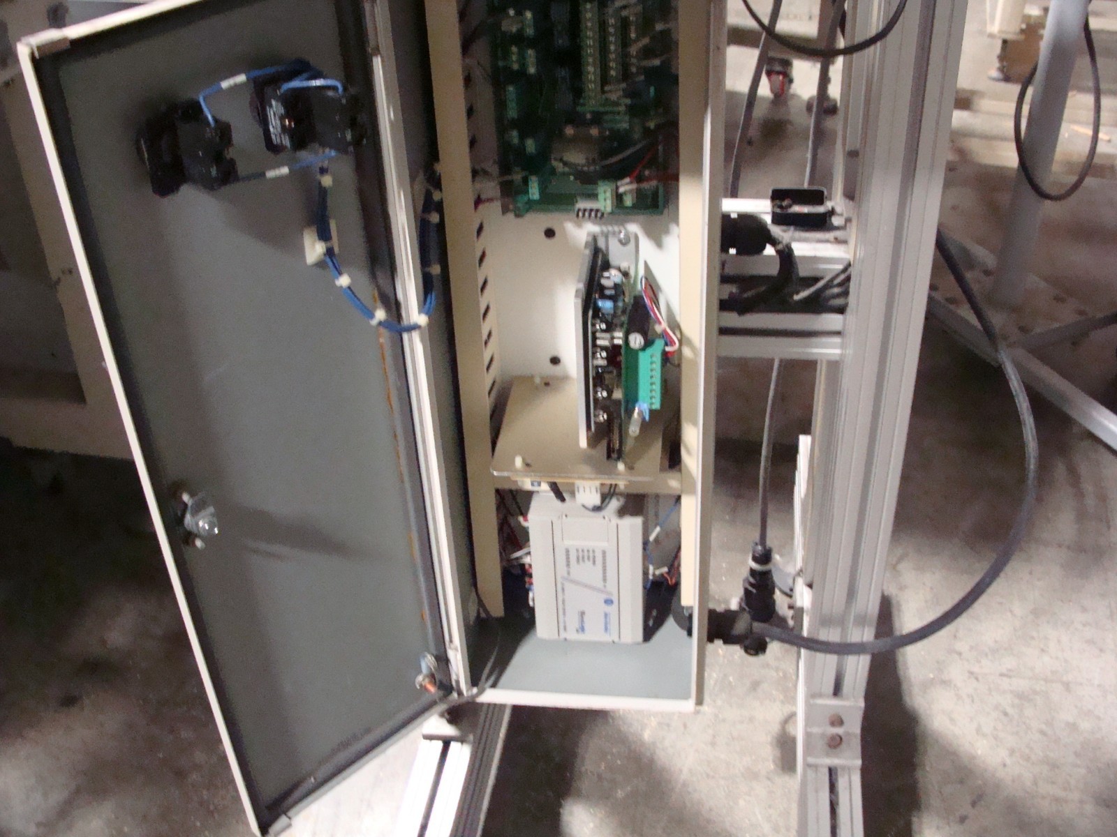 ATI Transfer Conveyor Systems Meterial Handling w/AB 1000 Micro Logic Conroller