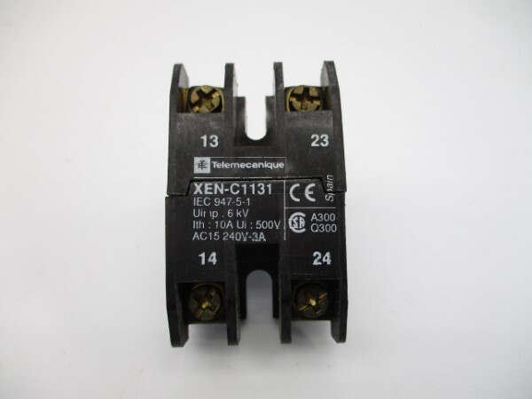 TELEMECANIQUE XEN-C1131 500V 10A NSNP