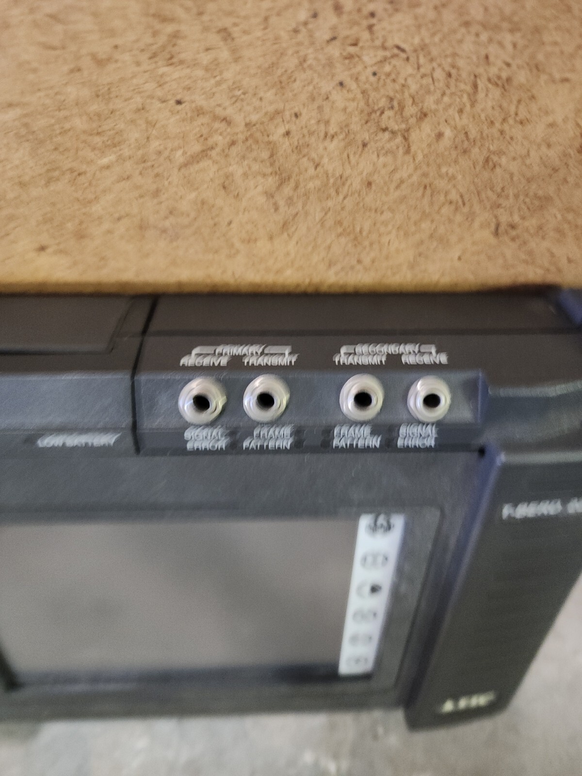JDSU TTC-2000 UIM w/ T-Berd 2209 Analyzer Cables Case