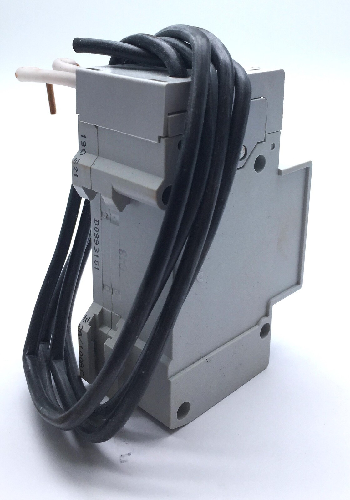NHP 677238 DIN-SAFE Clip On 3P+N 32A 100mA AC 11974 M Module DSRCM321003PN