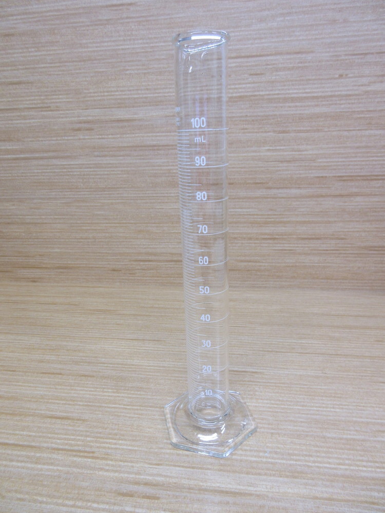 Pyrex 3024-100 Corning Cylinder 3024