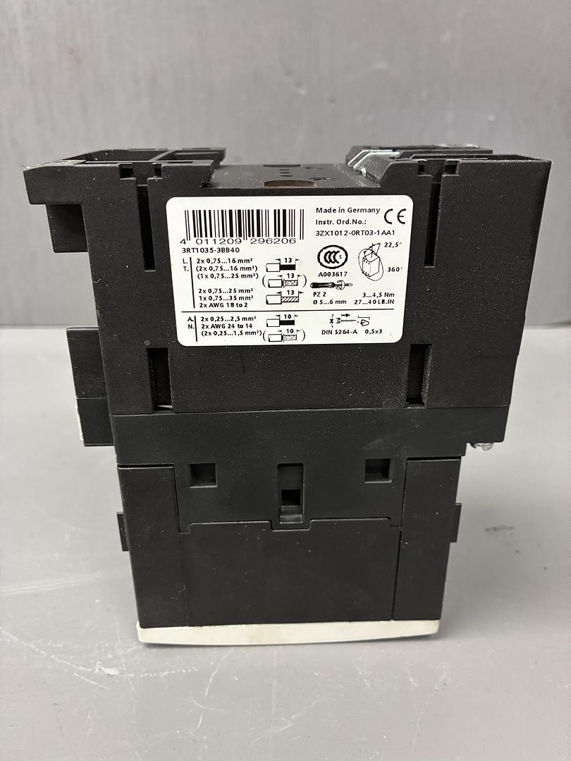 Siemens 3RT1035-3B Contactor – 3-Pole, 55A, 110V AC Coil GHC-37