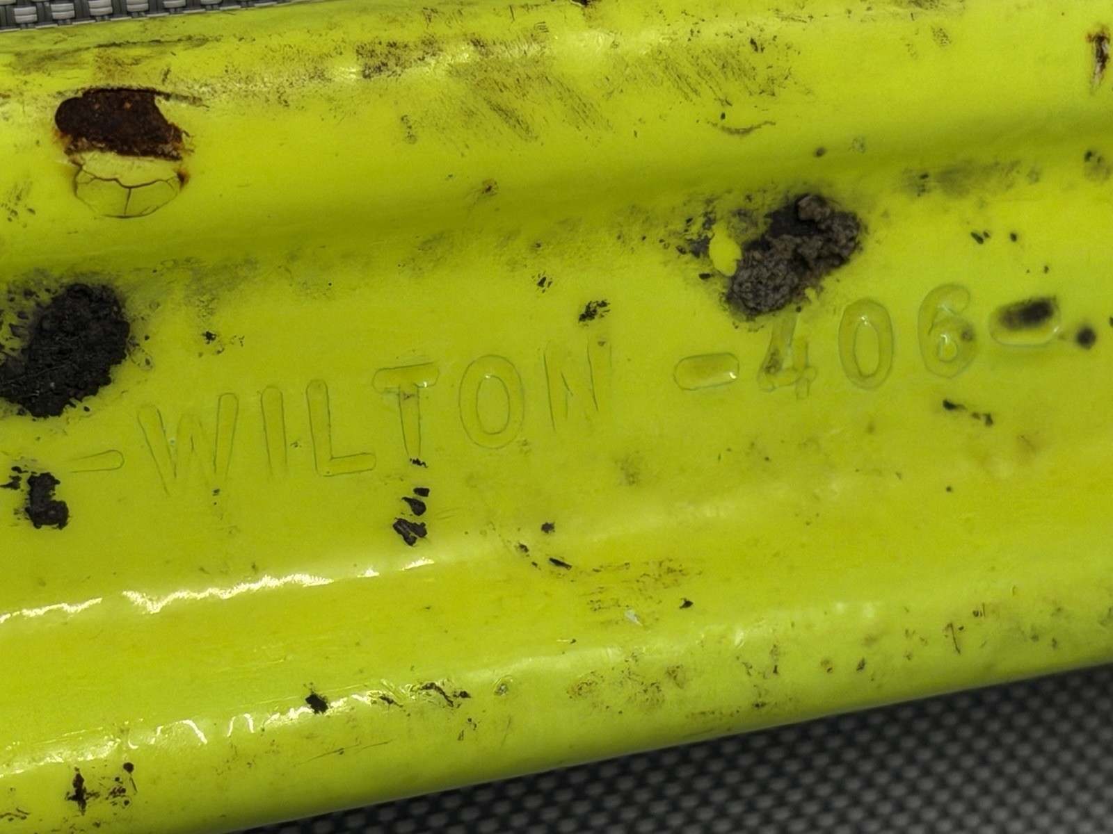 WILTON HI-Vis 406 406SF C-Clamp 6-1/16″ Drop Forged Steel 6600 lb 406-SF Safety