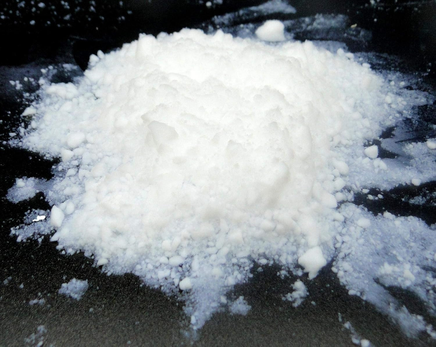 – Fasco Cab-O-Sil Fumed Silica Thickener in Quart Tub