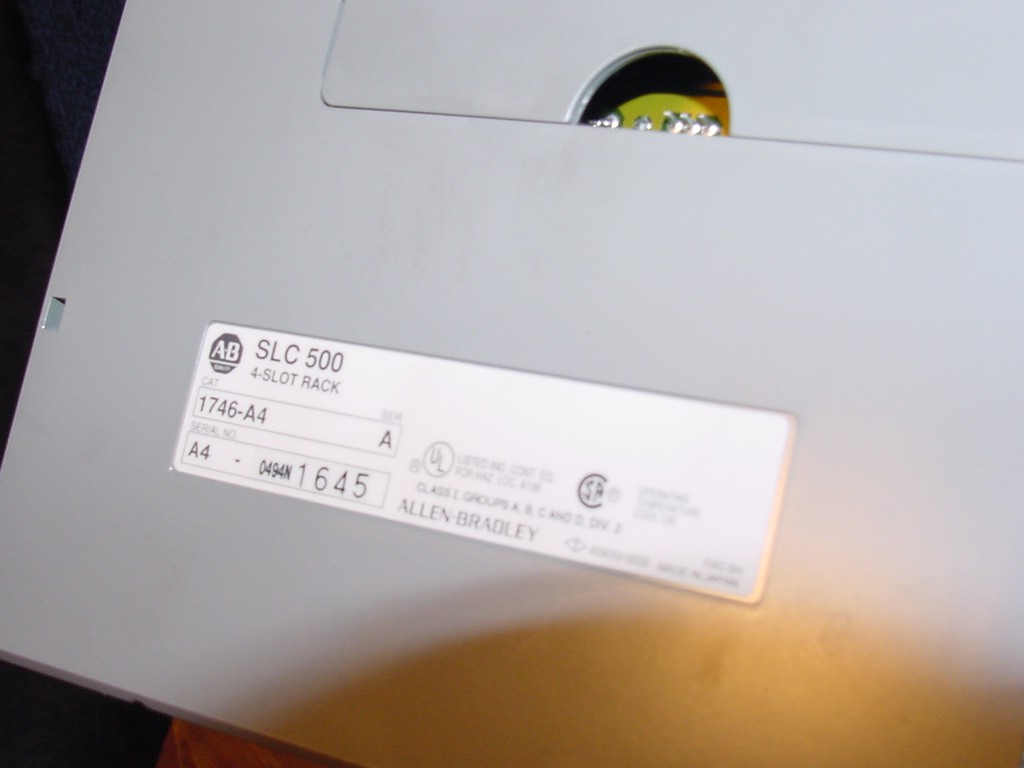 Allen Bradley PLC, SLC500 1746-P2, W/ SLC5/01 CPU, (2) DC-Source & DC-Sink Used
