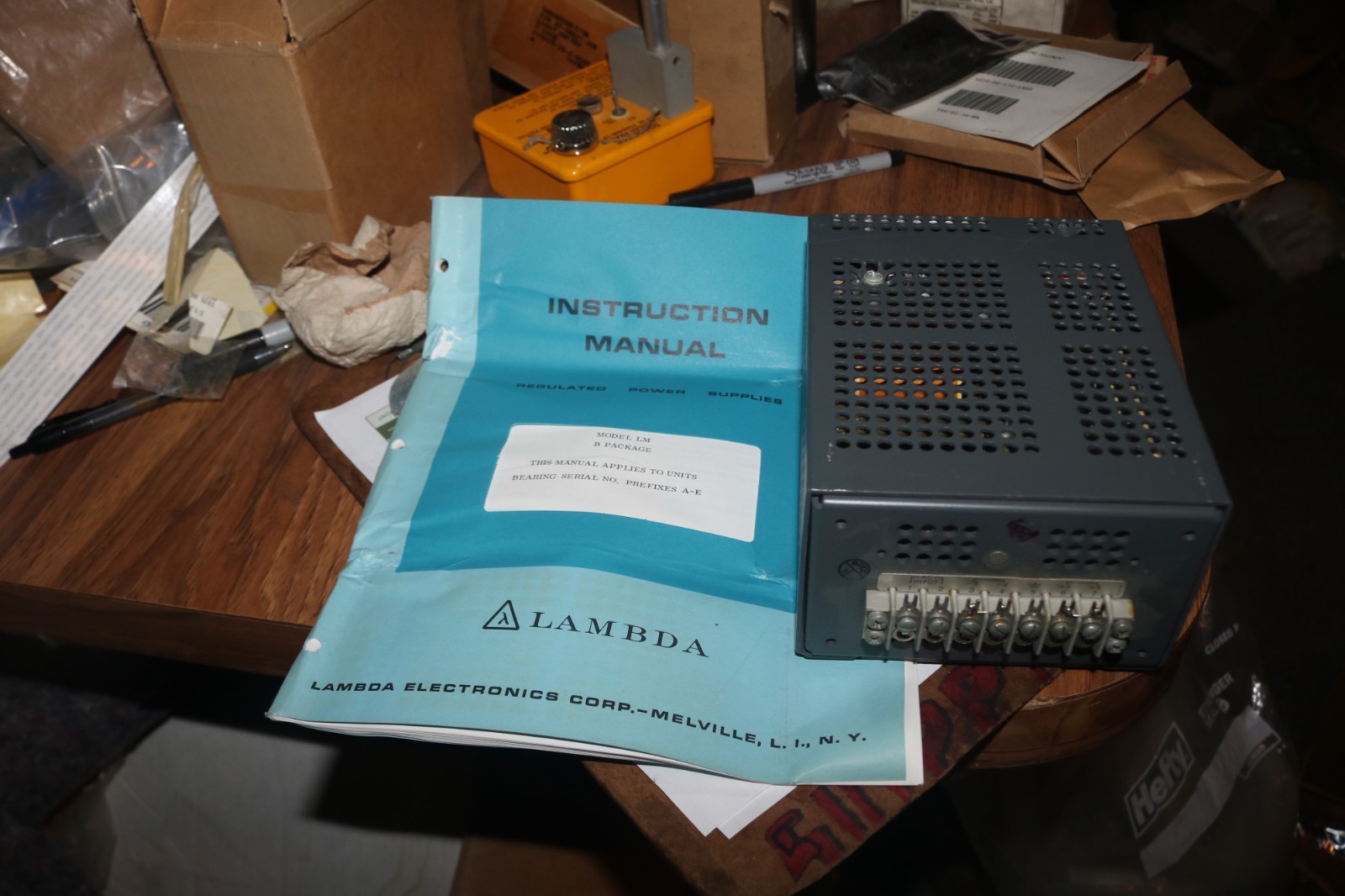 NOS Lambda LM B100-8-2207 Power supply