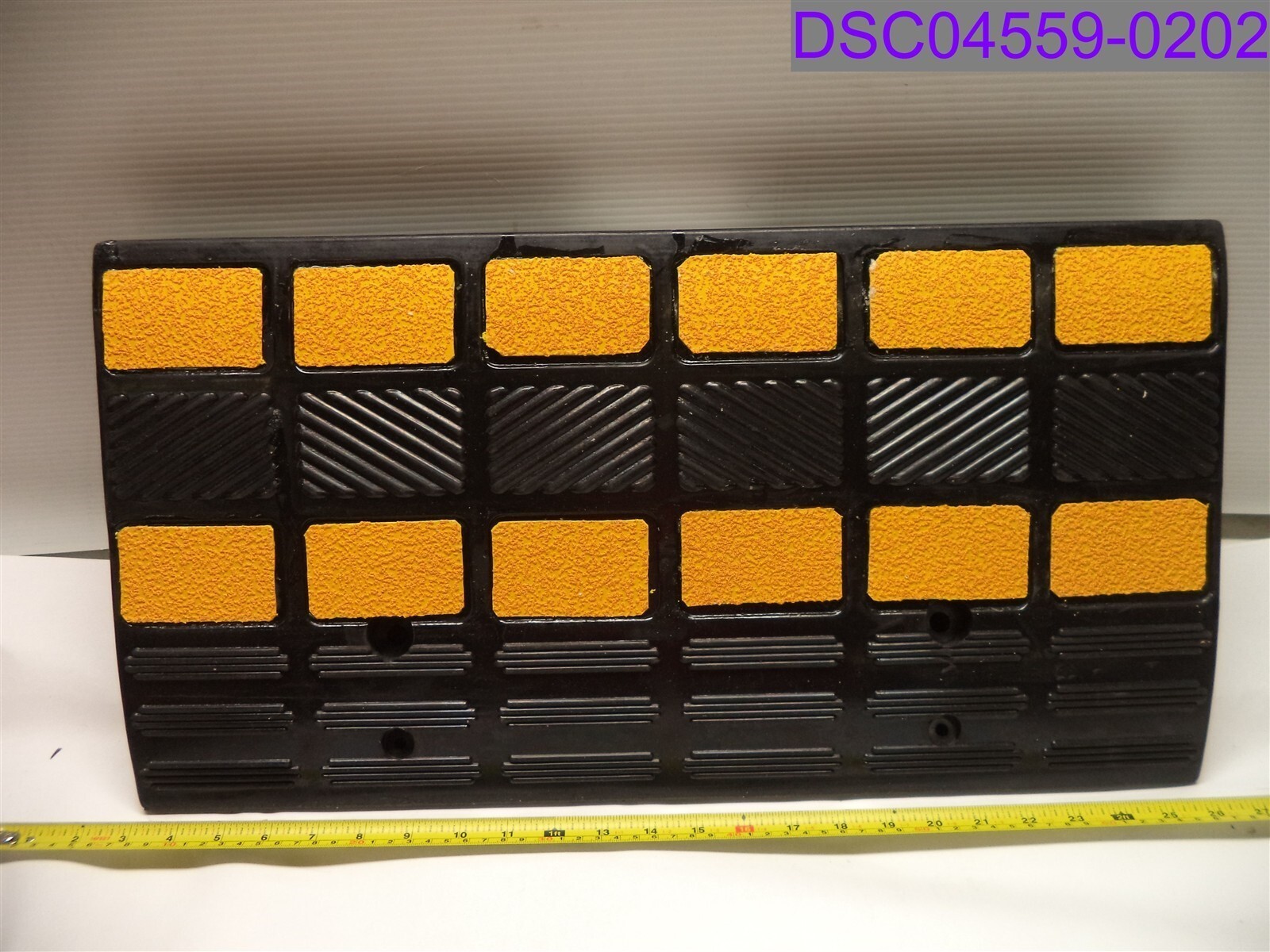 Qty = 2: Pyle Curbside Driveway Ramp Wedge P/N PCRBDR44