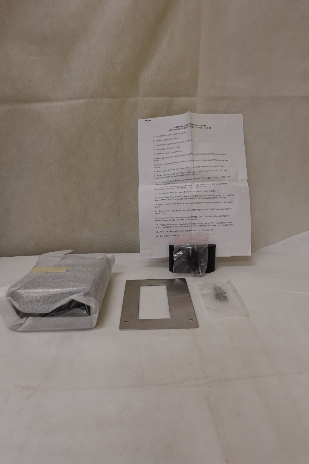 WATLOW VERTROD – Series 989 Controller 989S-10DD-JRDM / 989S10DDJRDM