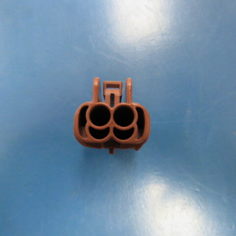 RYOSEI ELECTRO-CIRCUIT PB295-02050 Qty of 100 per Lot 2 WAY CONNECTOR