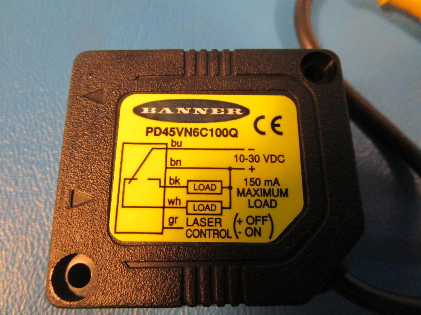 BANNER PD45VN6C100Q 46287, Photoelectric Sensor, Convergent Laser, 102mm
