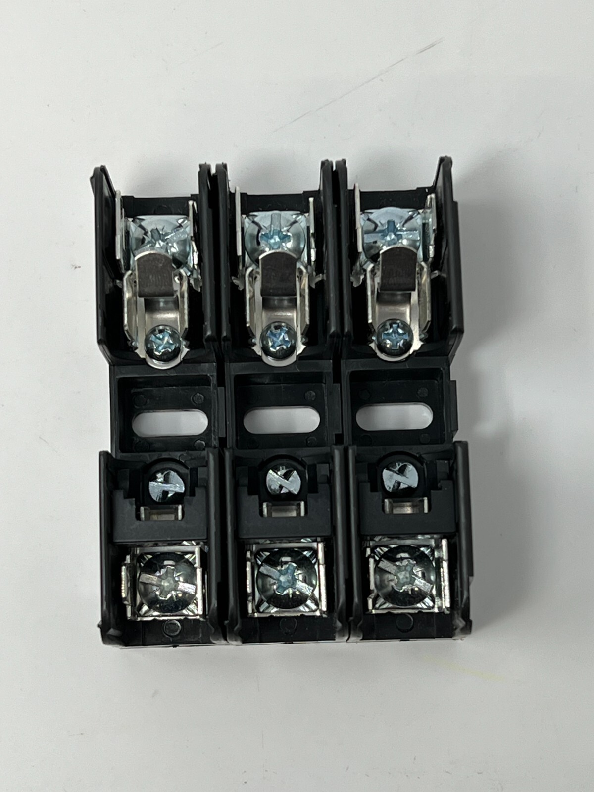Littelfuse L60030C3PQ Fuse Block / Class Cc – Thermoplastic / 2.28″W – New