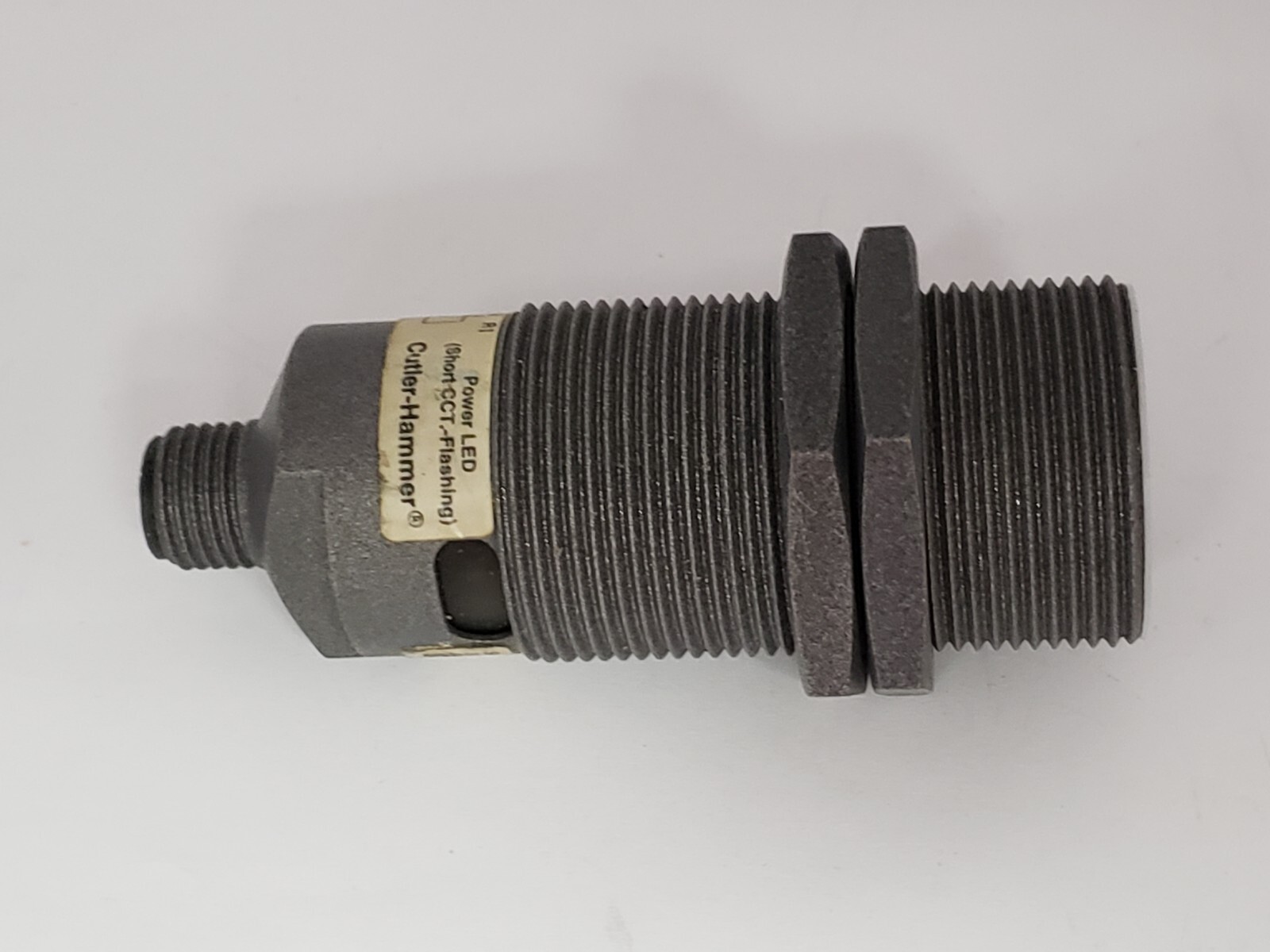 EATON E54WAK30AT12SA PROXIMITY SENSOR 20-250V AC/DC 3 PIN SERIES A1 NNB