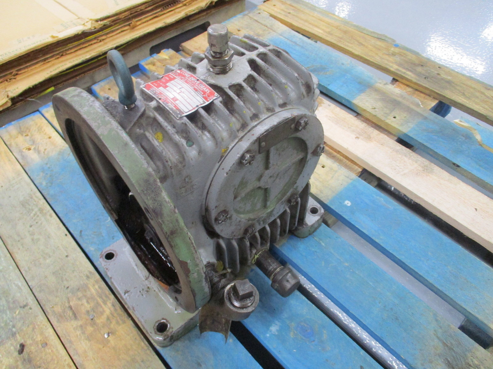 Cone-Drive Gears MU-301000-AJ Gear Reducer MU301000AJ