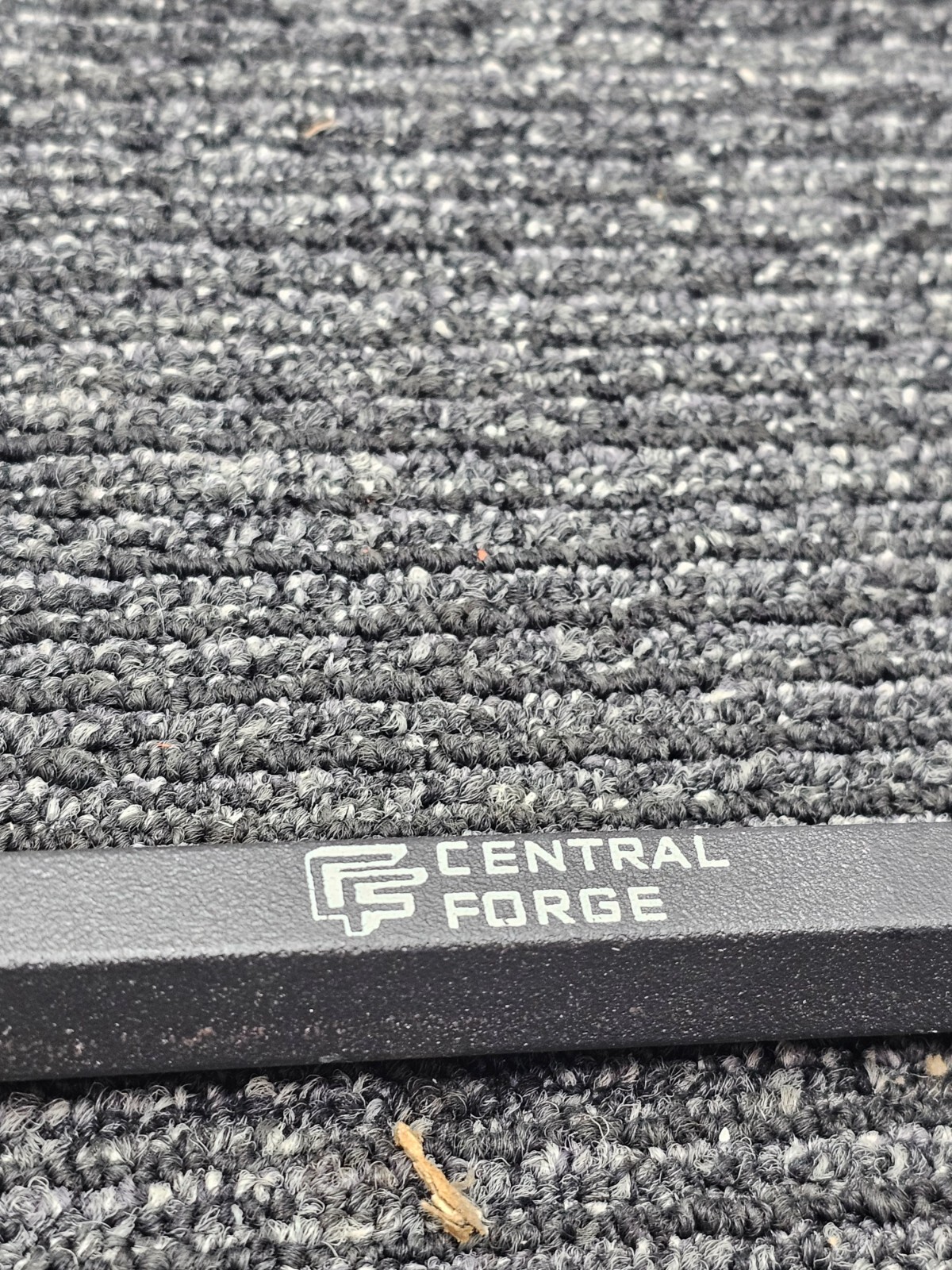 Central Forge 24″ Jimmy Bar – GW-0822 Steel