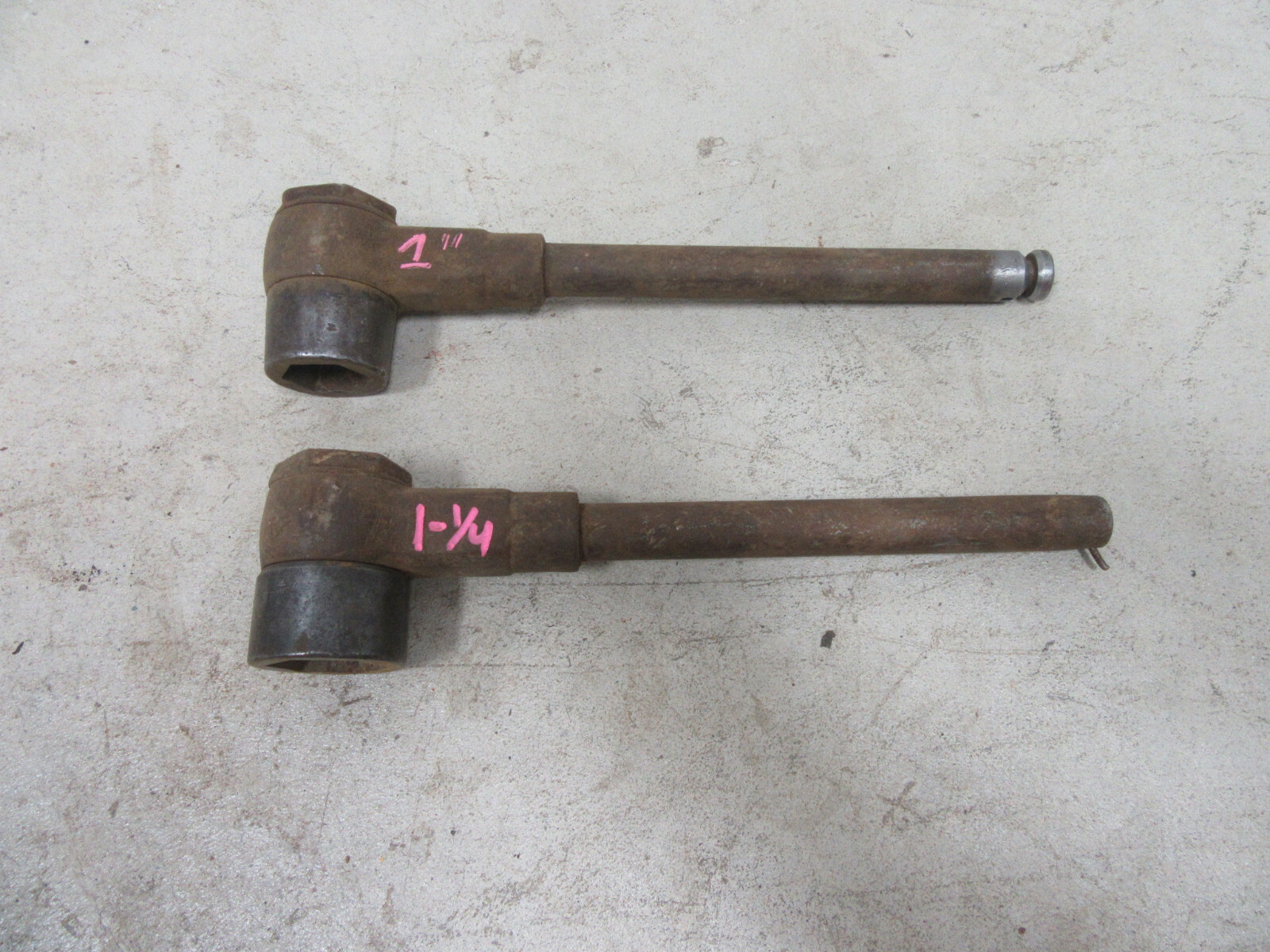 1″ and 1-1/4″ Hex Ratchet Head Pipe Valve Flange Mueller Reed Thru Bolt Wrench