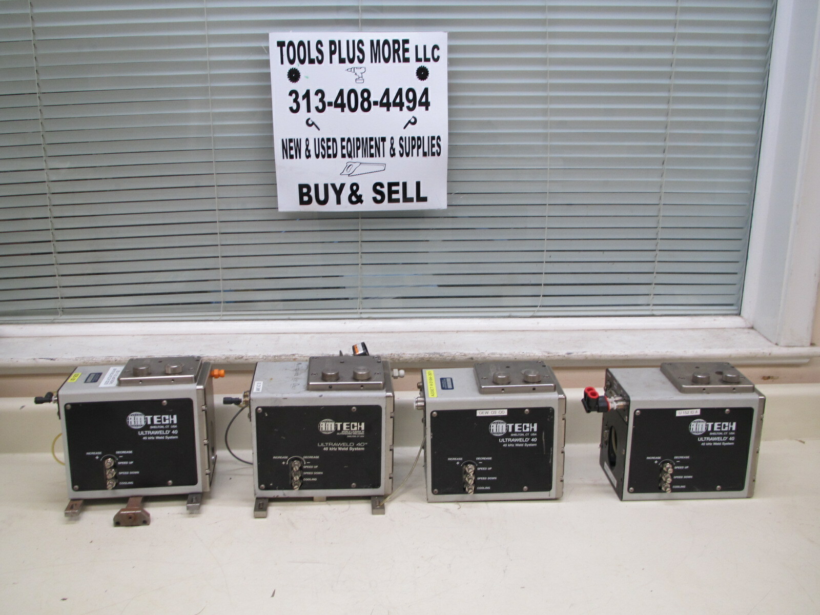 Lot of 4 AMTech Branson Ultraweld 40 Ultrasonic Welder Head for Parts / Repair
