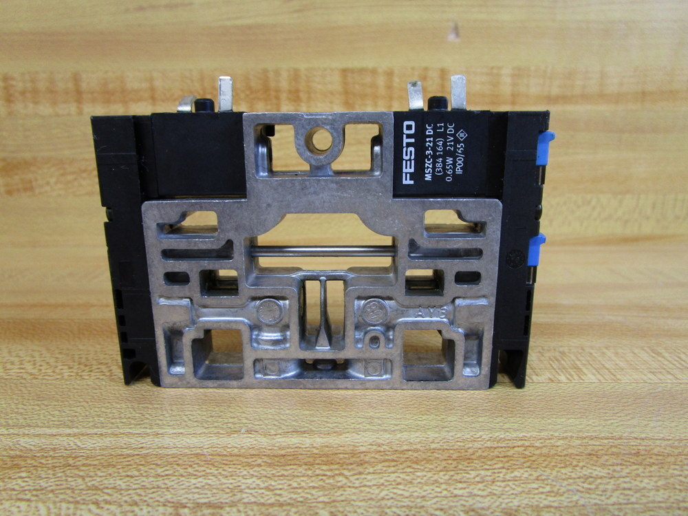 Festo 161 362 Valve Terminal CPV14-M1H-2X3-GLS-1/8 W/Out Fittings