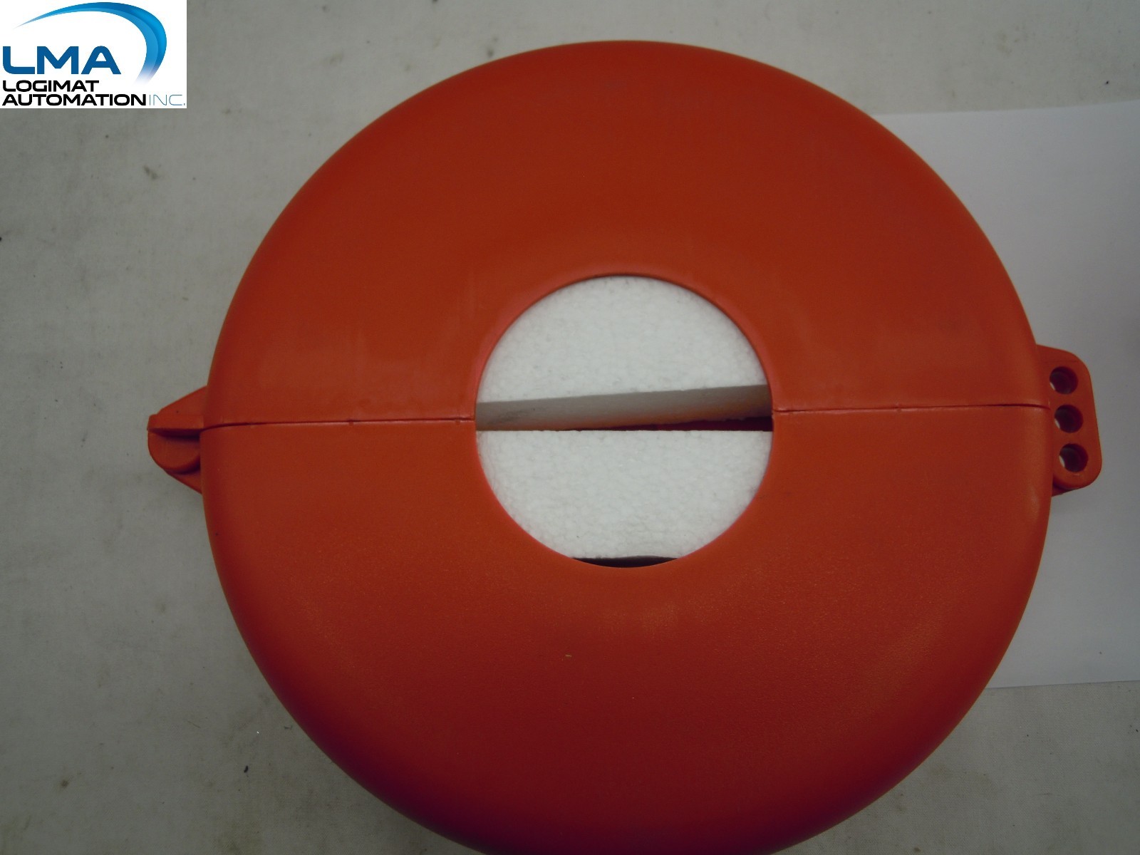 NORTH BY HONEYWELL VS09R VALVE LOCKOUT RED, FITS VALVE HANDLE SIZES 6 1/2″ – 10″
