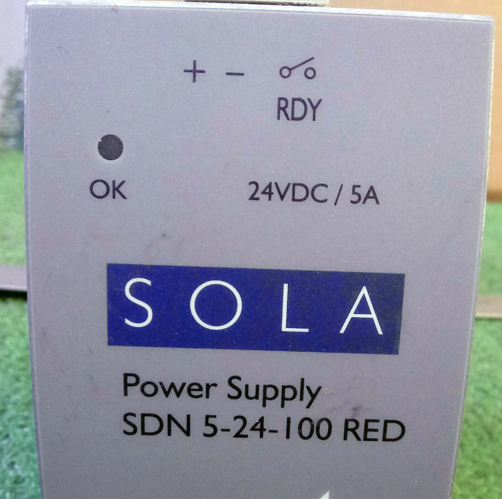 1 USED SOLA SDN 5-24-100 RED POWER SUPPLY ***MAKE OFFER***