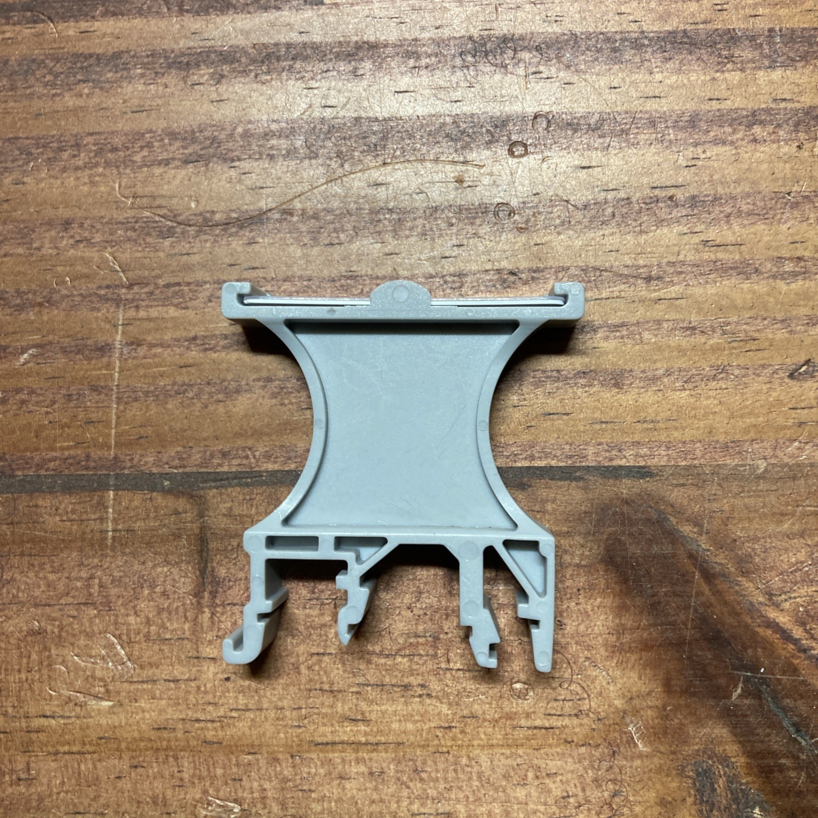 Altech Corp GMH6 Qty of 50. Group Marker Holder Mount On Din Rails