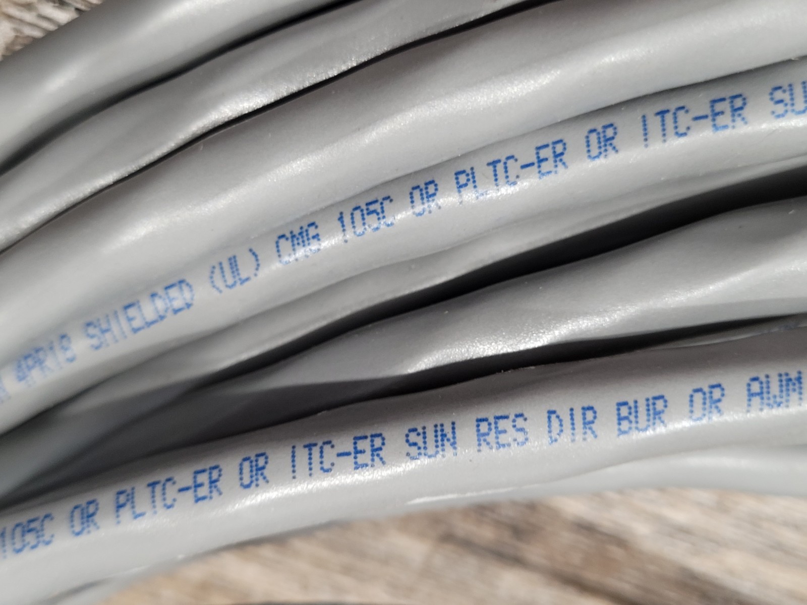50′ Belden 9388 Cable E34972-BN 4PR18 SHIELDED NEW