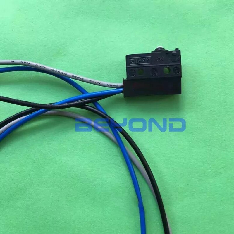 1 Pc. New Micro Switch SW-05S-00B0-EA001-Z Waterproof Travel Switch