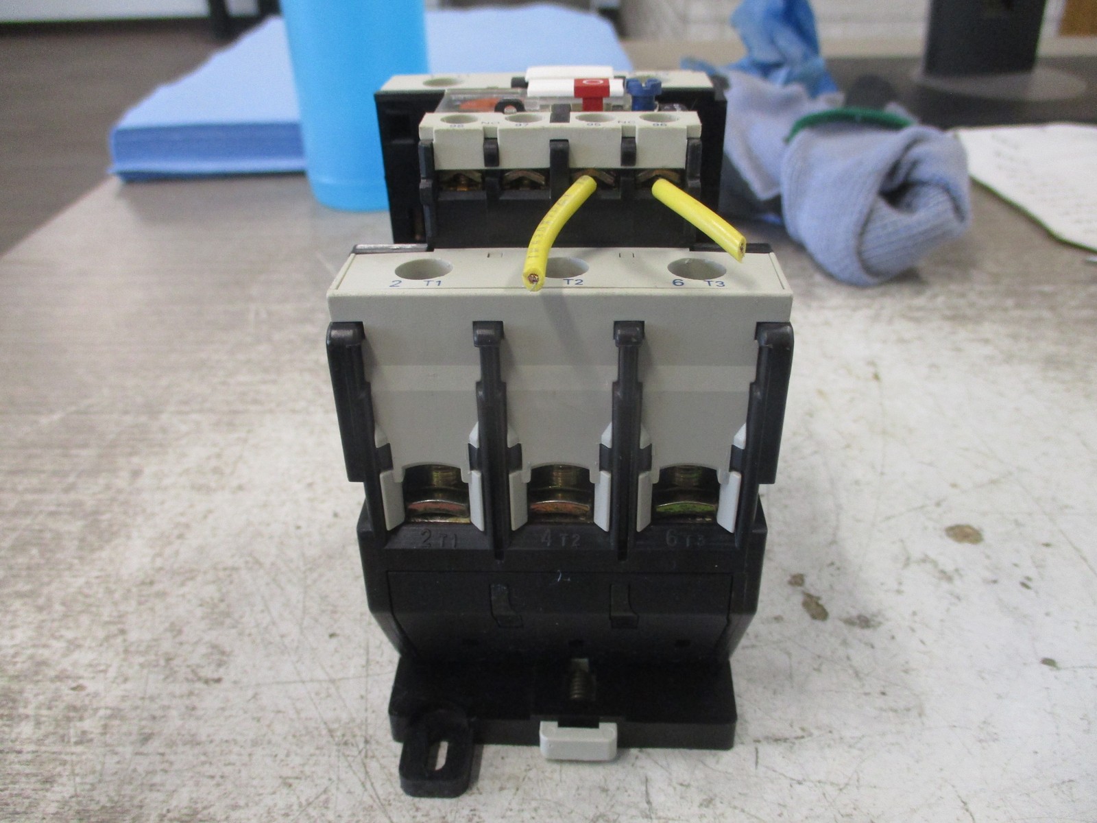 Telemecanique Solid State Overload LR2 D35 Trip: 37-50A W/DIN -Rail Adapter Used