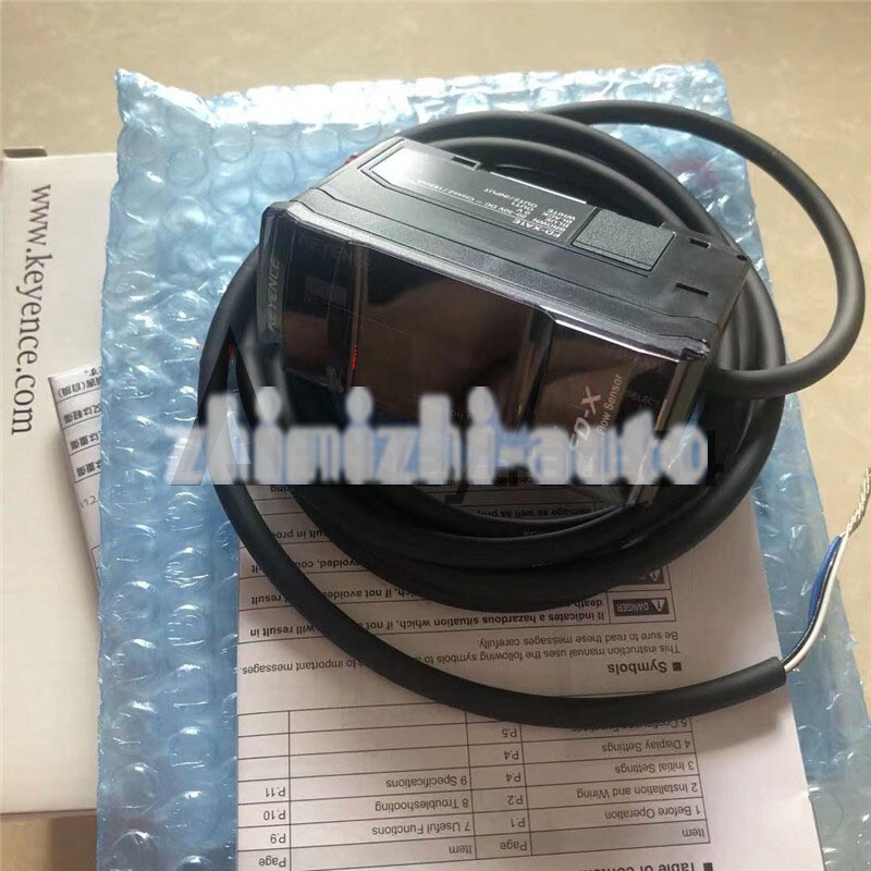 ONE NEW KEYENCE FD-XA1E Clamp on type Flow sensor FD-X series
