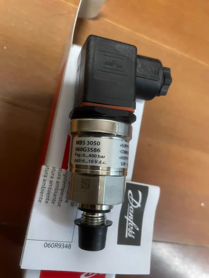 1PC New Danfoss MBS3050 Pressure Transmitter 060G3586 DHL/Fedex