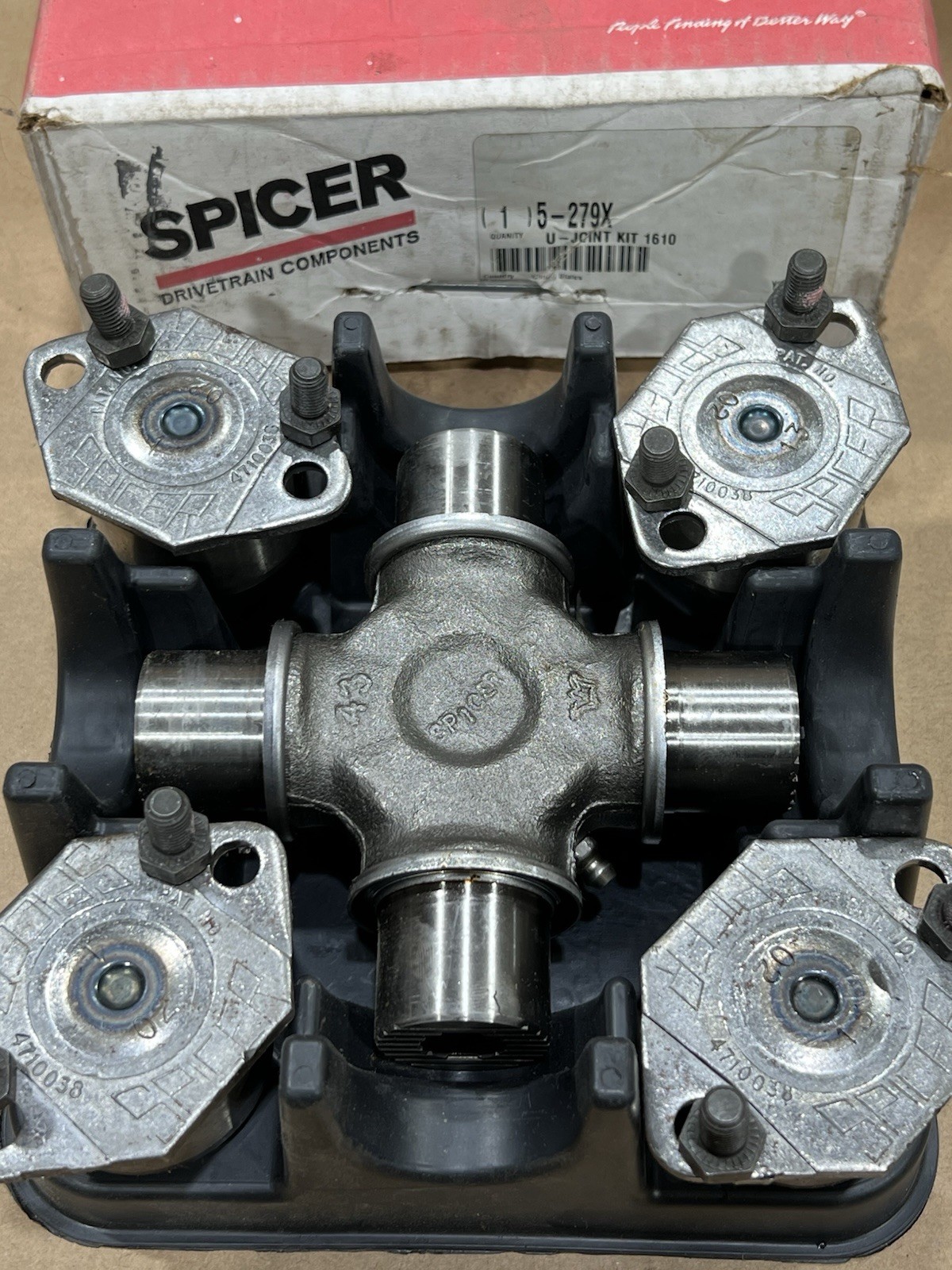 Genuine Spicer 5-279X Universal Full Round Greaseable U Joint USA Made NOS